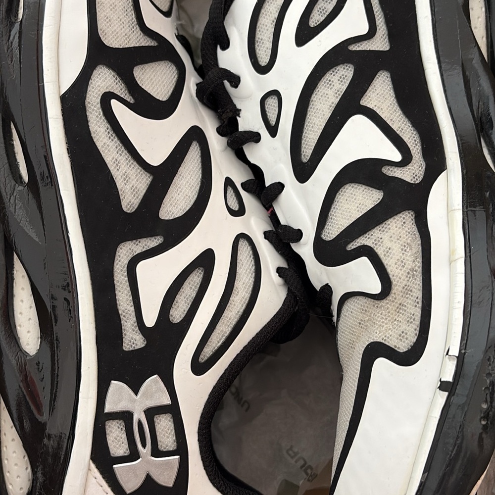 Under Armour Black and White Athletic Shoes